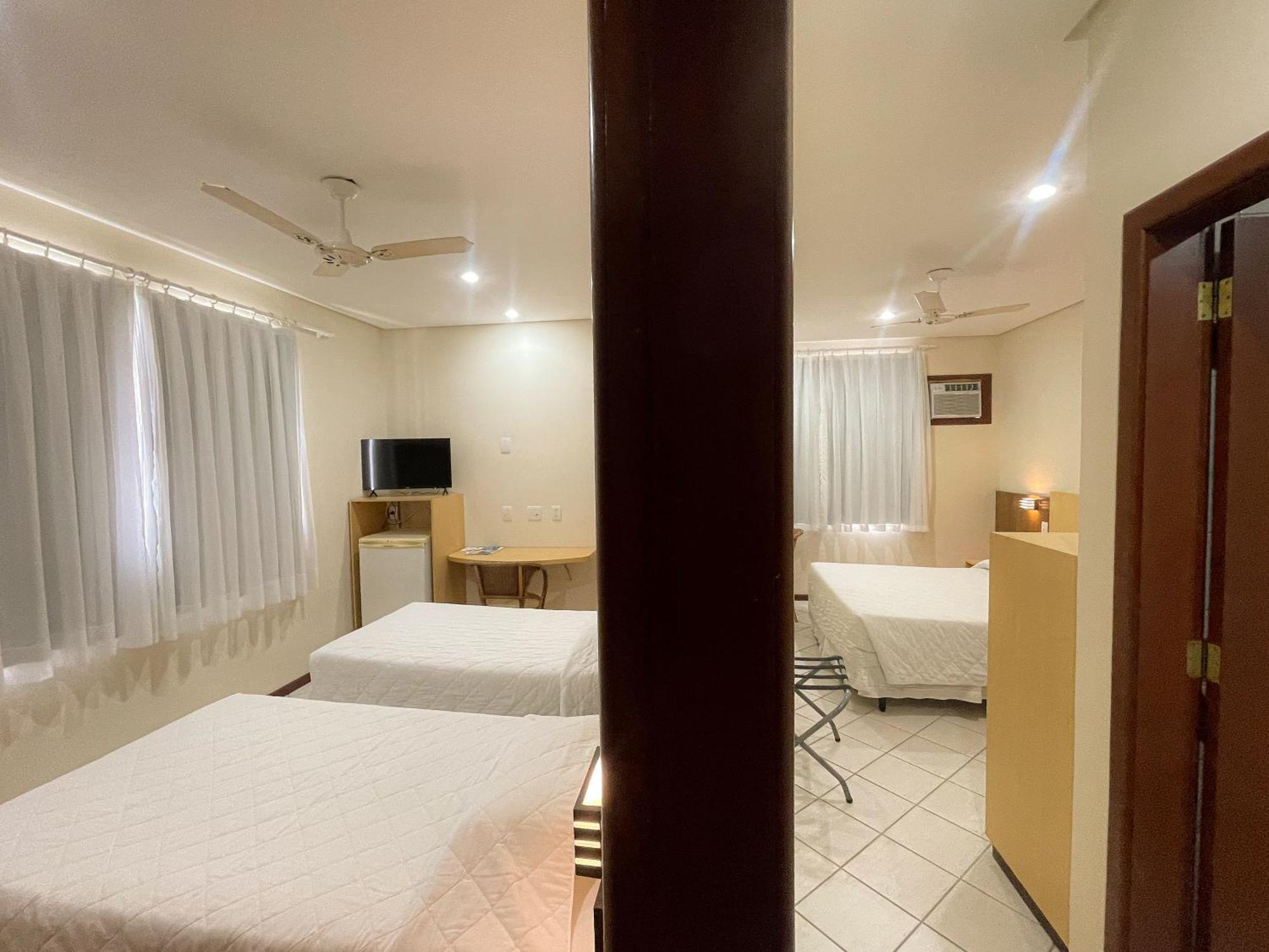 Hotel Plaza Mar Vila Velha  Exterior photo