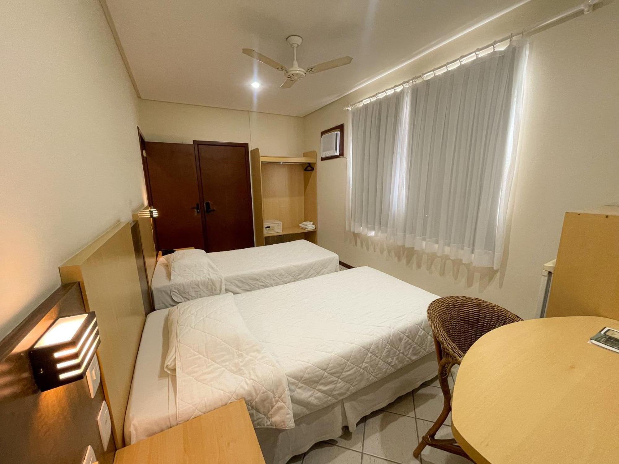 Hotel Plaza Mar Vila Velha  Exterior photo